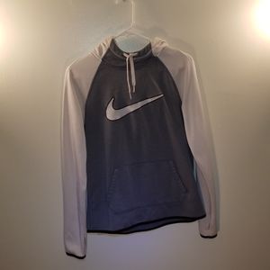 Nike- Therma-Fit Hoodie